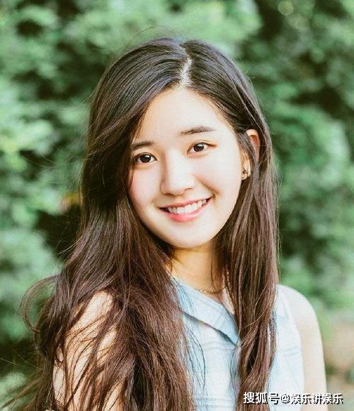 娱乐吃瓜女艺人被拉黑了,吃瓜女艺人被神秘拉黑，背后真相引人猜测”